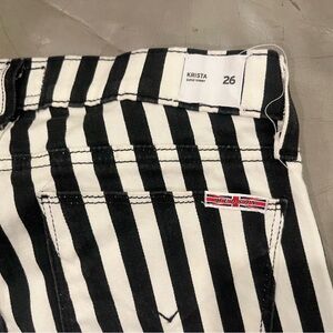 Hudson Beetlejuice black white striped jeans pants sz 26